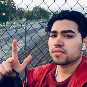 Meet your Posher, Sergio